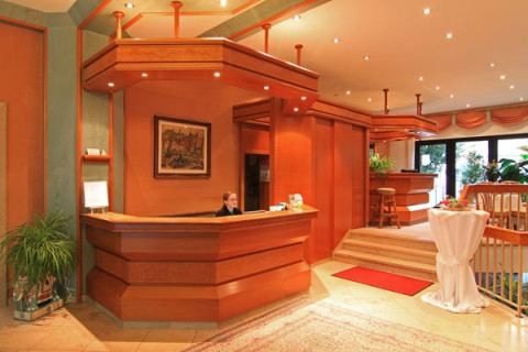 Bilder Homax GmbH Hotel Cristal