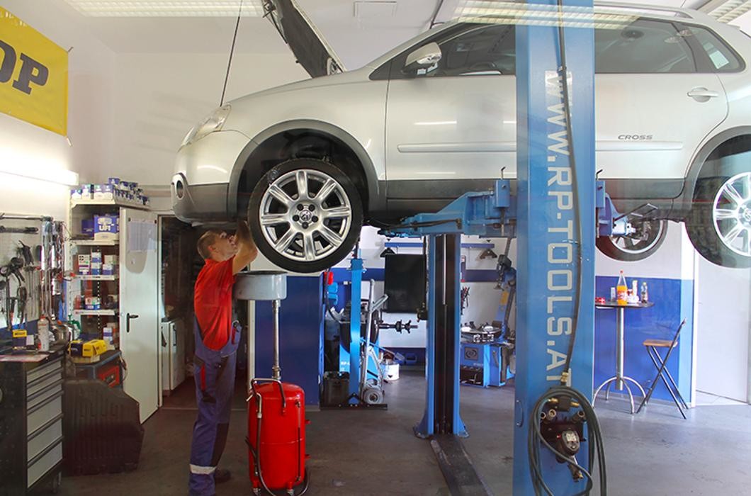 Bilder AFZ - KFZ Werkstatt