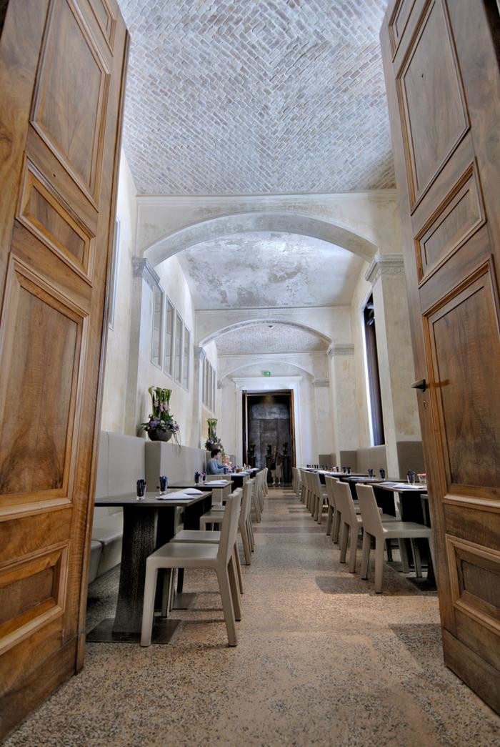 Bilder Allegretto Caffè im Neuen Museum