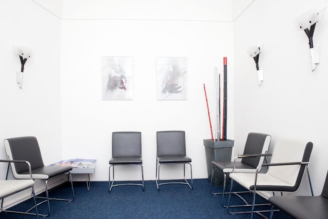 Bilder Zahnarzt Berlin Spandau Dr. Enno Mijatovic
