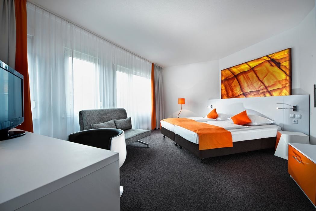Bilder Wyndham Garden Düsseldorf City Centre Königsallee