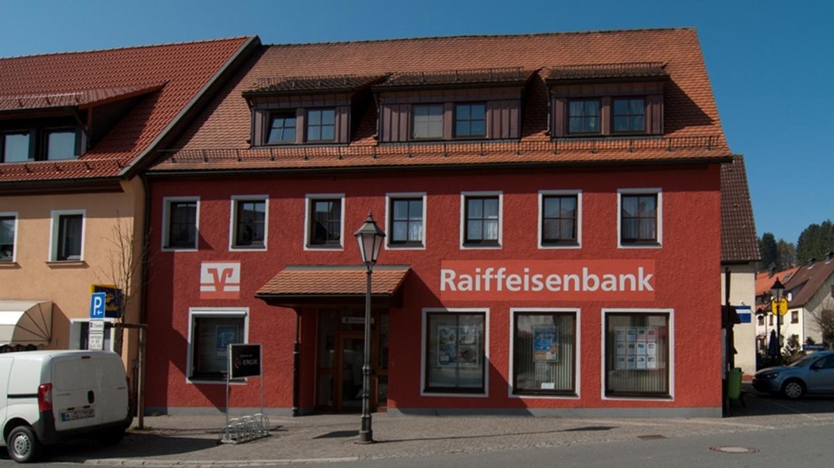 Bilder Raiffeisenbank Hersbruck eG - Geschäftsstelle Velden