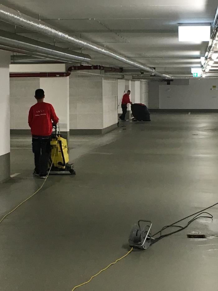 Bilder Gebäudereinigung Kwick