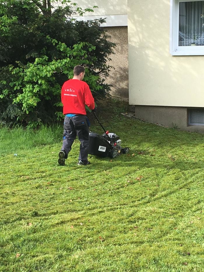 Bilder Gebäudereinigung Kwick