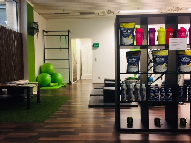 Bilder AvT Fitness, Vibrationstraining auf der Power Plate