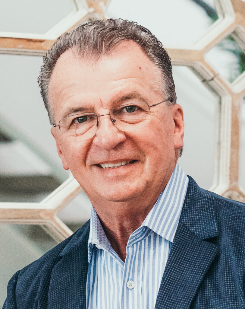 Michael Julier Ihr Immobilienmakler / Allrounder mit Zufrienheitsgarantie,rund um die Immobilie Logo