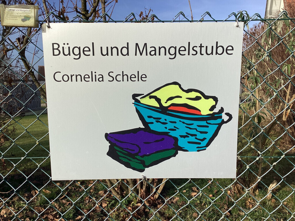 Bügel-und Mangelstube B.Schele Logo