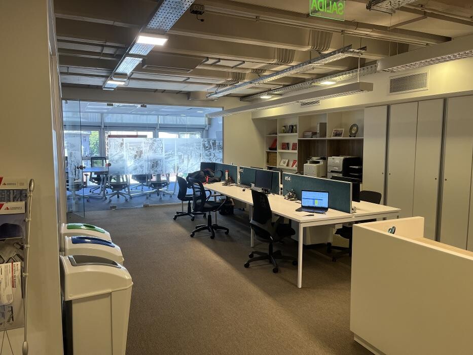Images Cushman & Wakefield - Commercial Real Estate Services