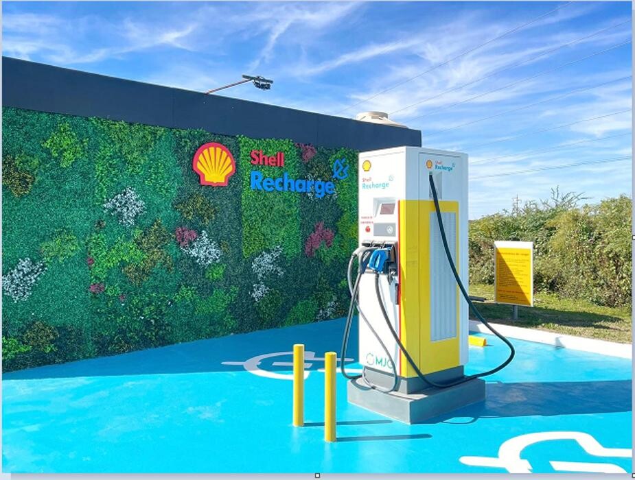 Images Shell Recharge Charging Station