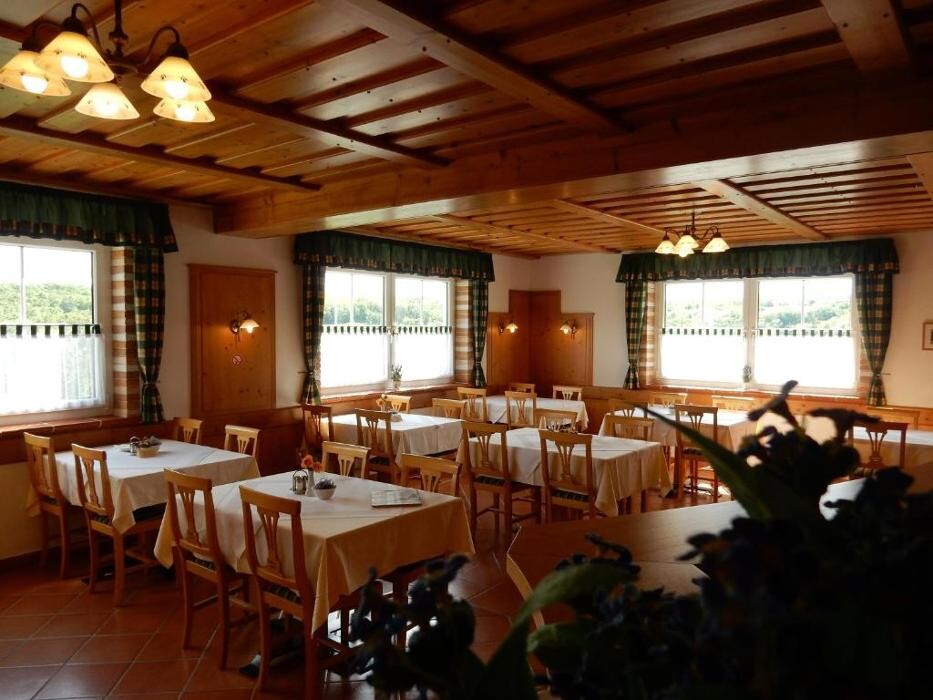 Bilder Pension Rudi & Weingut Kellner