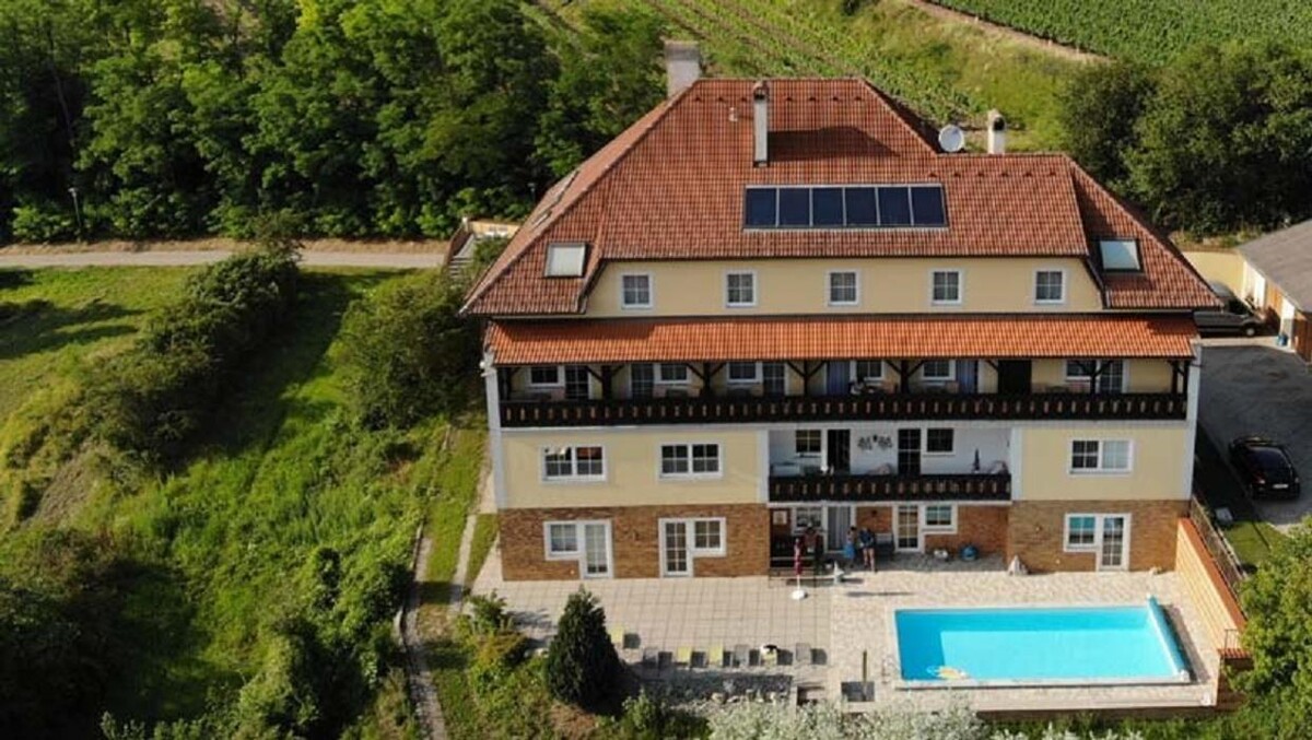 Bilder Pension Rudi & Weingut Kellner