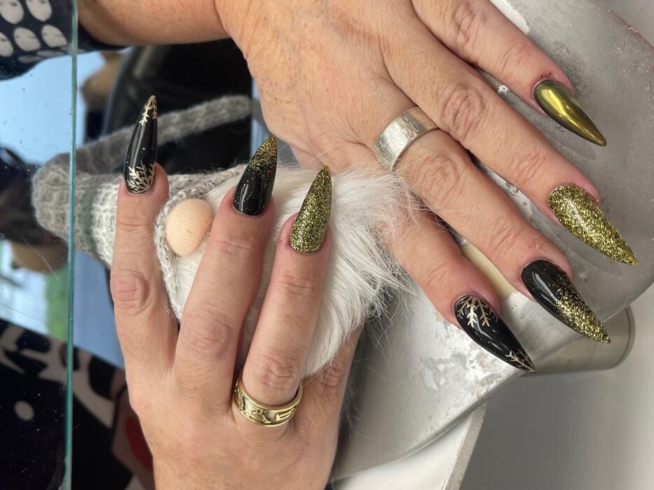 Bilder NR Nails and Beauty e.U - Gruber Nicolette