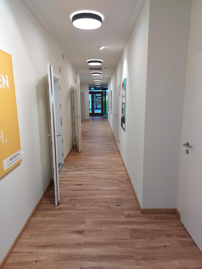 Bilder Neuroth - Hörgeräte und Gehörschutz