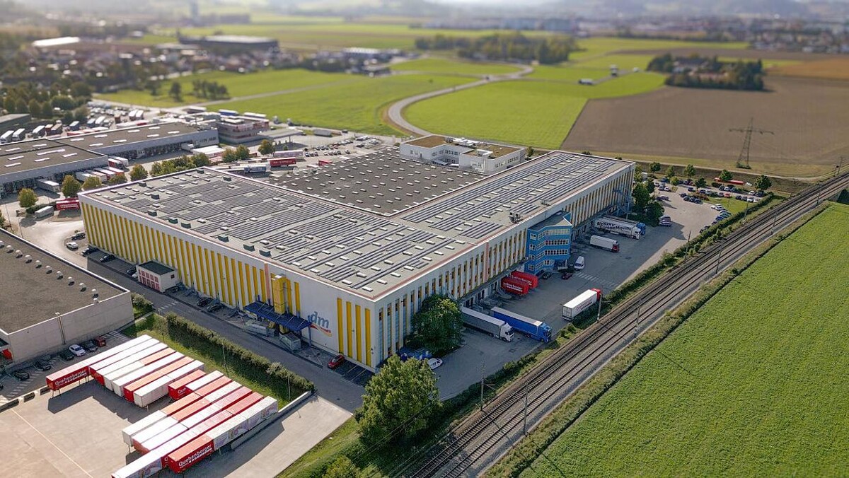 Bilder dm drogerie markt - Verteilzentrum Enns