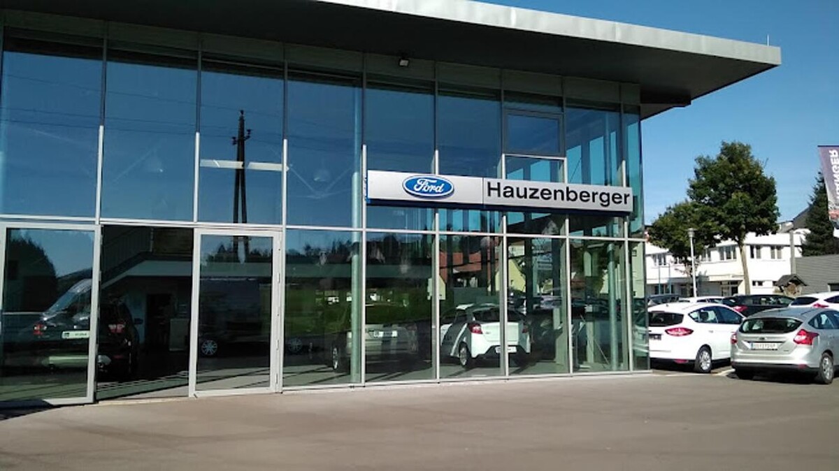 Autohaus Hauzenberger GmbH Logo