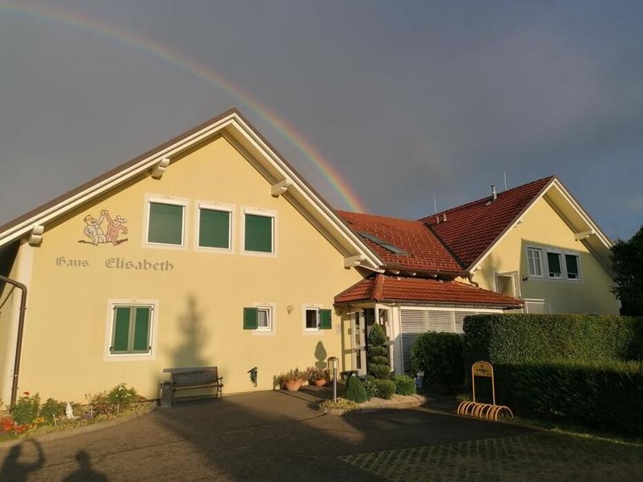 Bilder Seniorenbetreuungsheim Haus Elisabeth GmbH