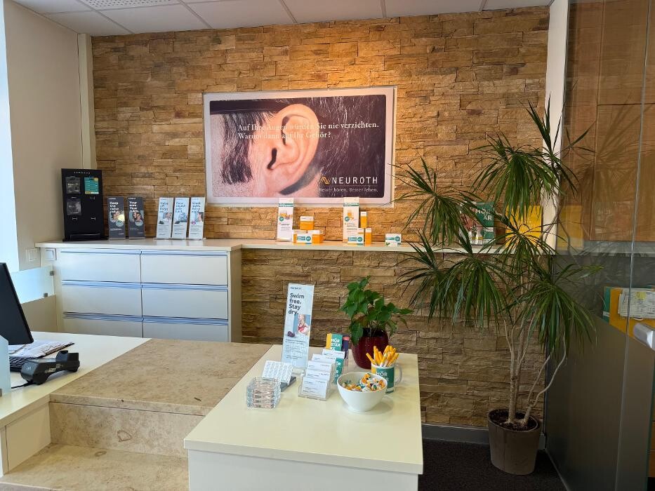 Bilder Neuroth - Hörgeräte und Gehörschutz