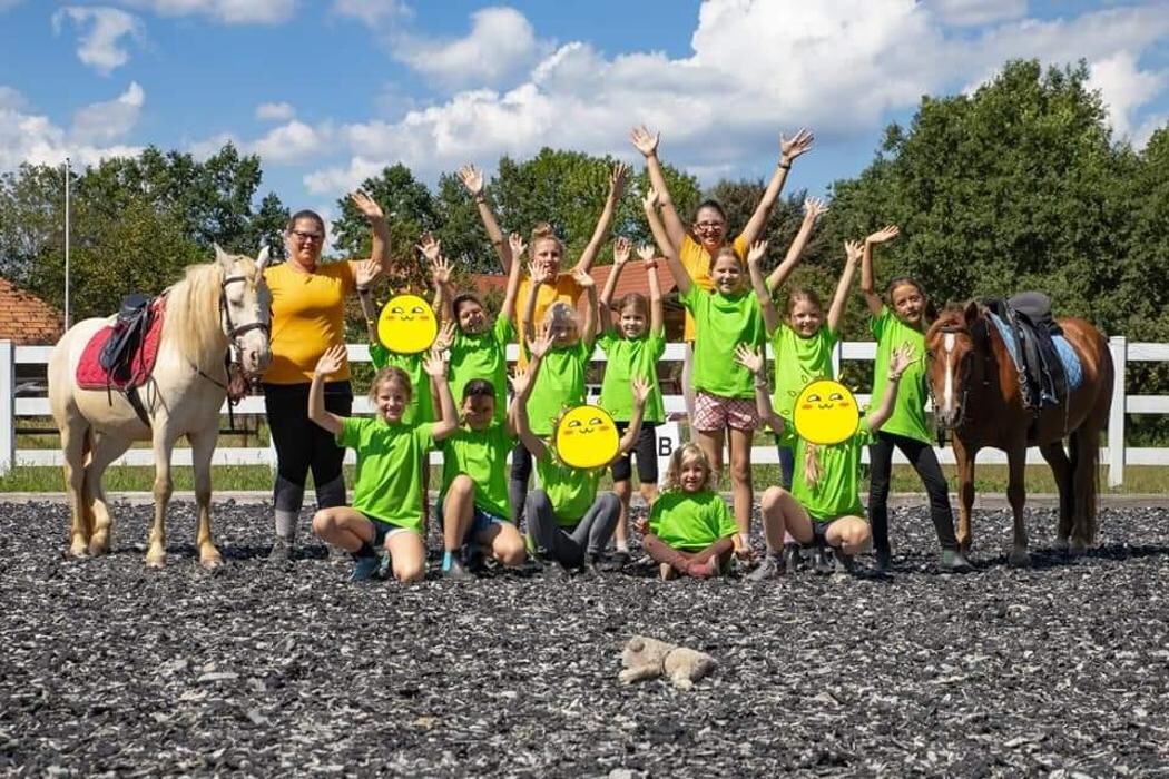 Bilder Kinderreitschule & Spanische Pferde Lindenhof