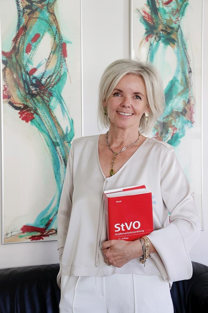 Bilder Rechtsanwalt Mag. Christiane Hoja-Trattnig