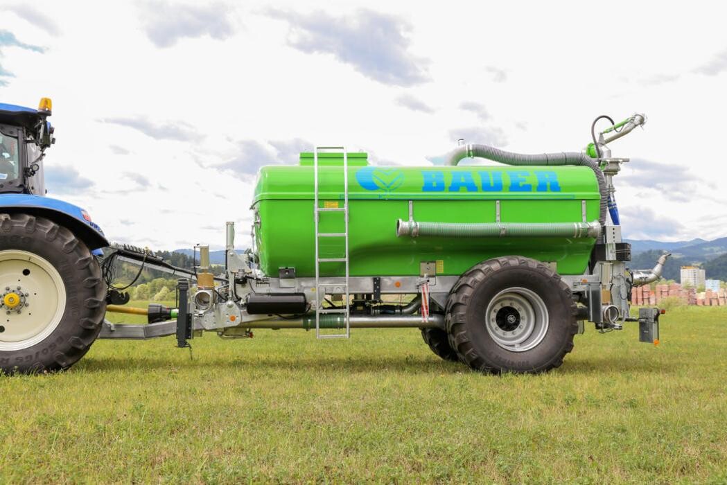 Bilder Landtechnik Fleckl GmbH