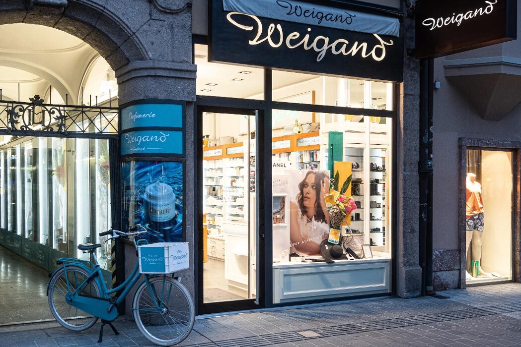 Bilder Parfümerie WEIGAND