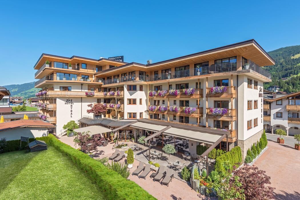 Bilder Hotel Zentral **** superior
