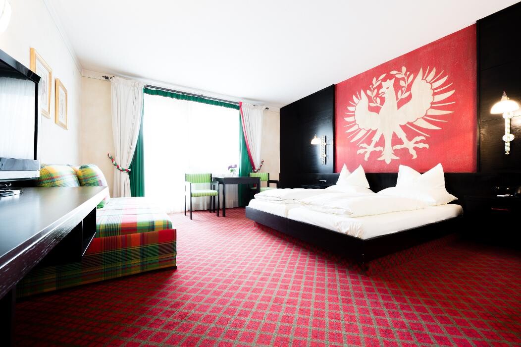 Bilder Hotel Schrofenstein