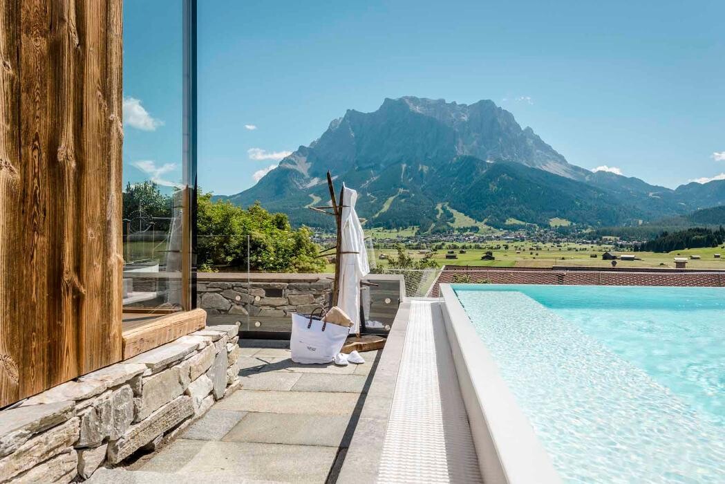 Bilder Hotel Post Lermoos