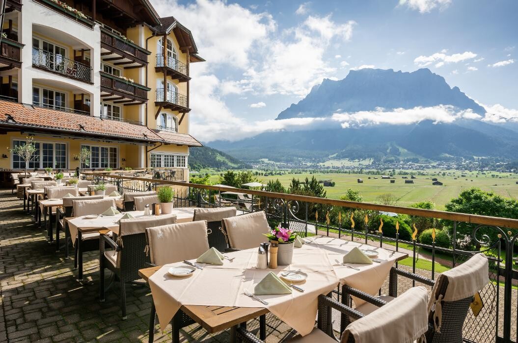 Bilder Hotel Post Lermoos