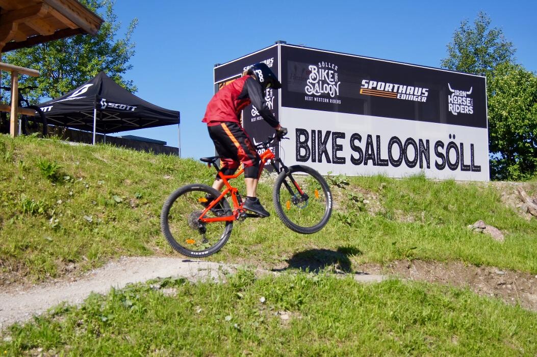 Bilder Sporthaus Edinger Söll Talstation