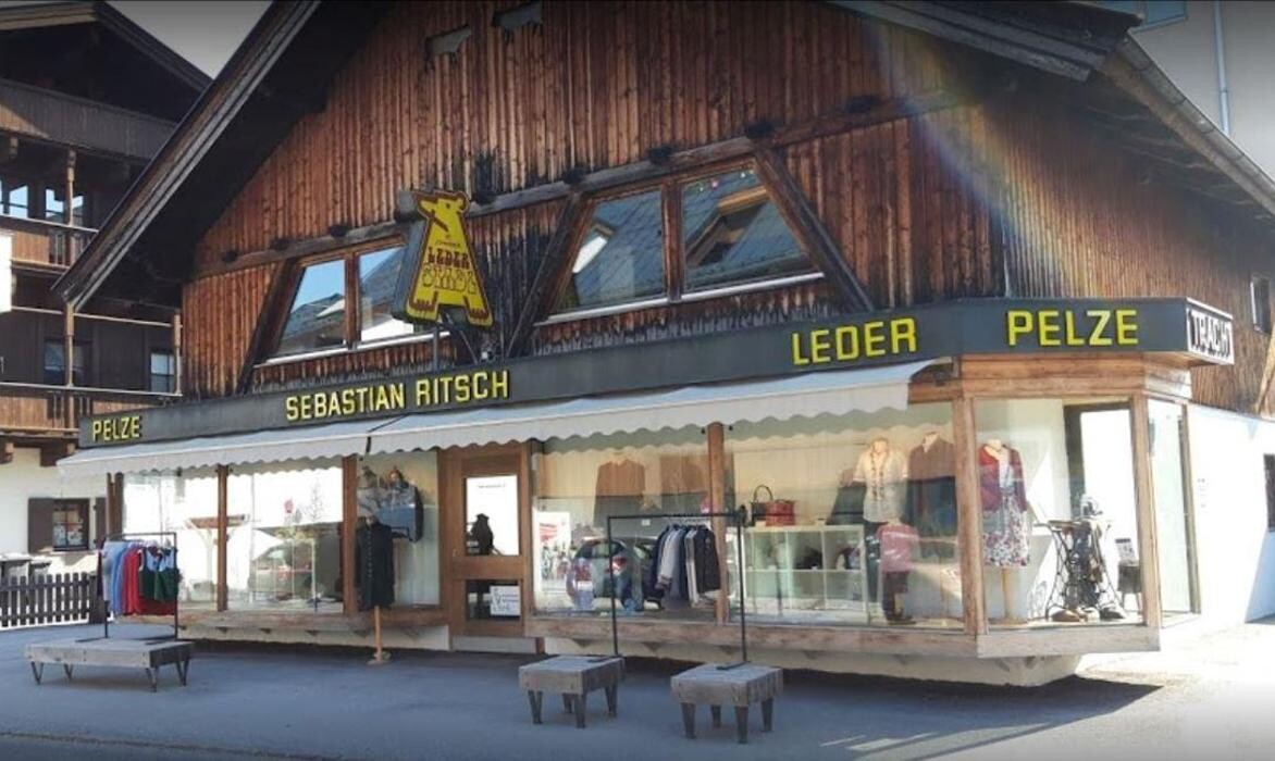 Bilder St. Johanner Lederstadl - Leder- & Trachtengeschäft
