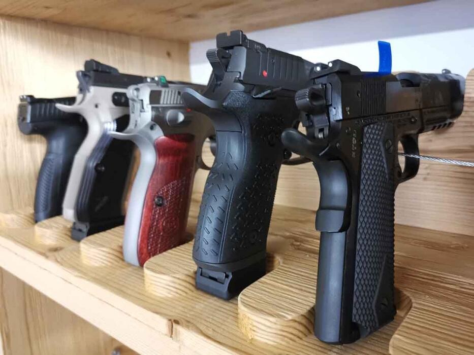 Bilder Deuring Waffen - Bregenz