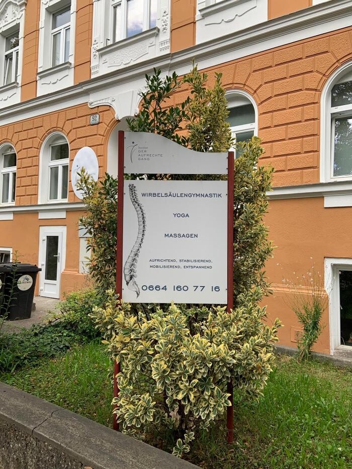 Bilder Institut "Der Aufrechte Gang"