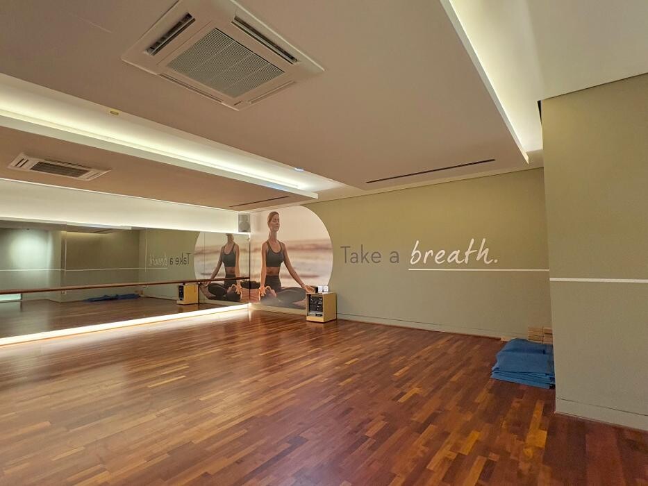 Bilder Holmes Place Börseplatz