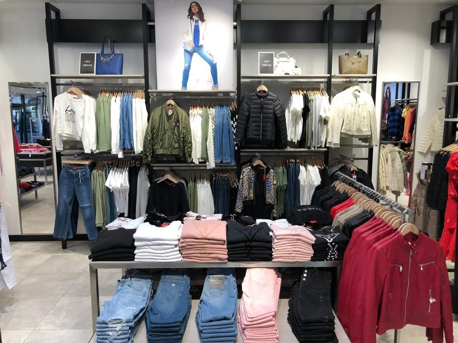 Bilder GUESS