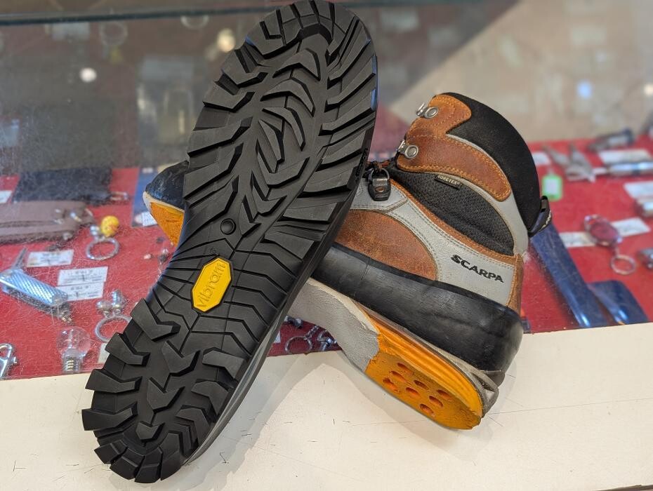 Bilder MISTER MINIT - Schlüssel & Schuhreparatur & GLS Packetdienst