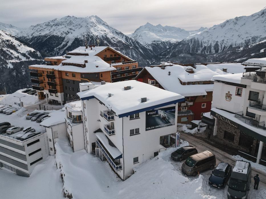 Bilder INTERSPORT Glanzer Hochsölden