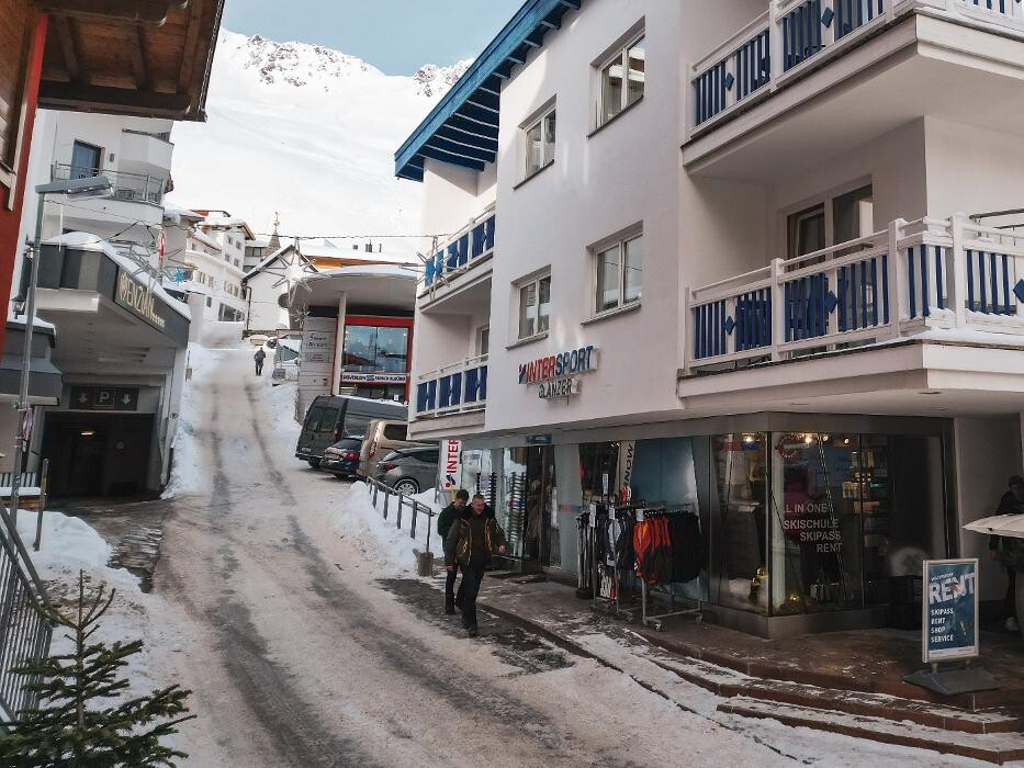 Bilder INTERSPORT Glanzer Hochsölden