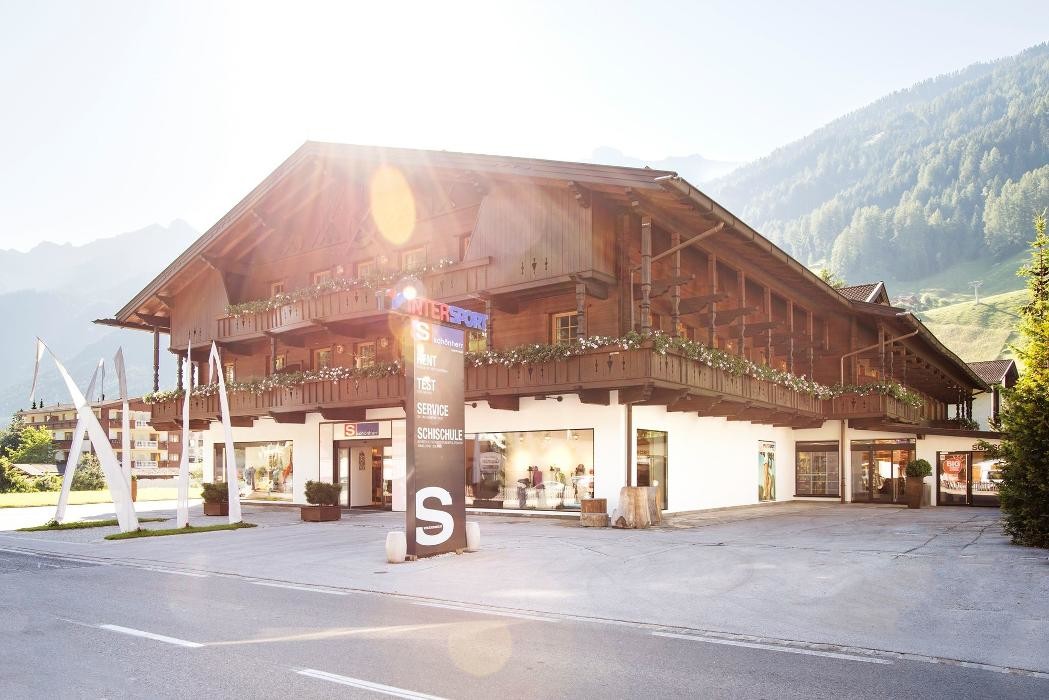 Bilder Schönherr Sport & Mode - Intersport RENT Neustift im Stubaital