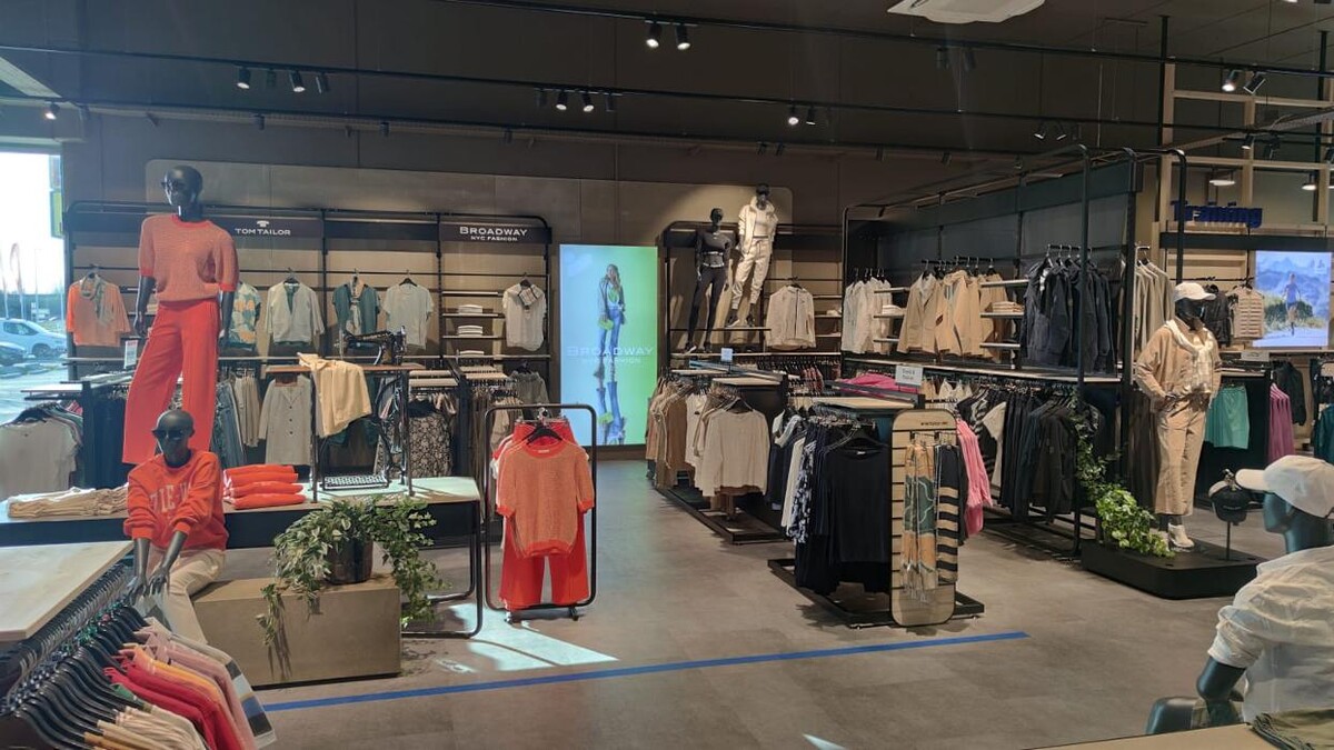 Bilder INTERSPORT Tscherne Eisenstadt