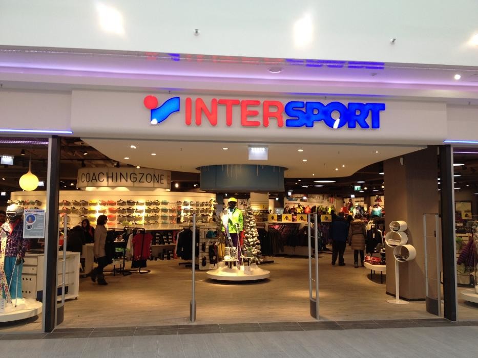 Bilder INTERSPORT Winninger Auhof Center