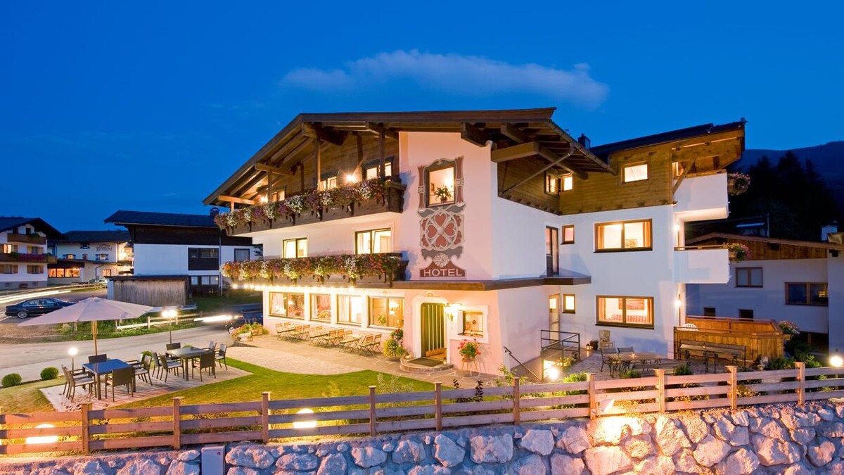 Bilder Landhotel Föhrenhof in Ellmau am Wilden Kaiser
