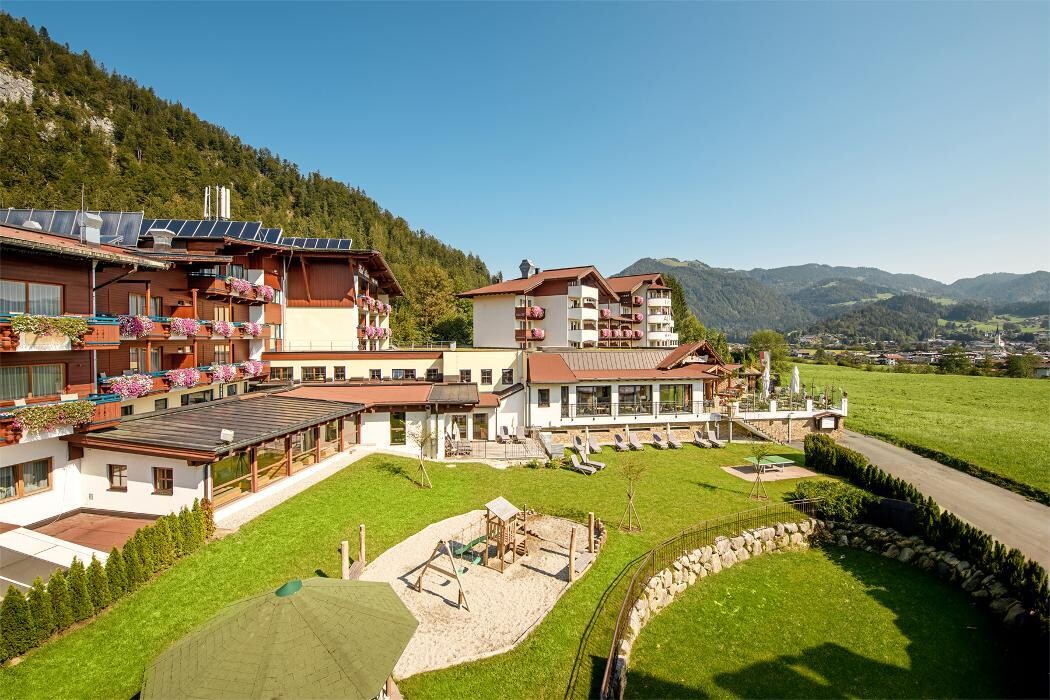 Bilder Hotel Alpina 4*S Wellness & Spa Resort