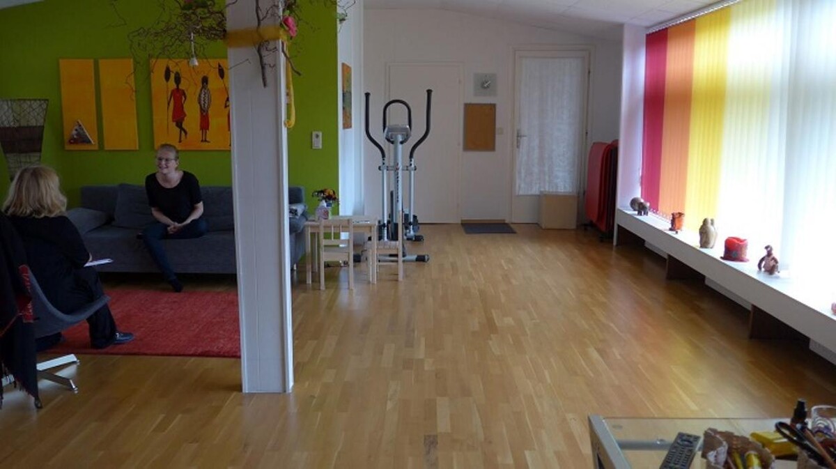 Bilder Praxis für Physiotherapie - Psychotherapie - Tanztherapie