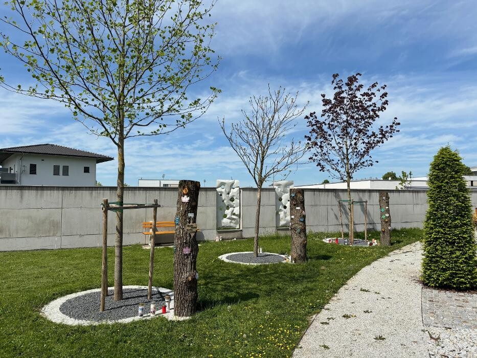 Bilder Haus der Bestattung Ploberger KG