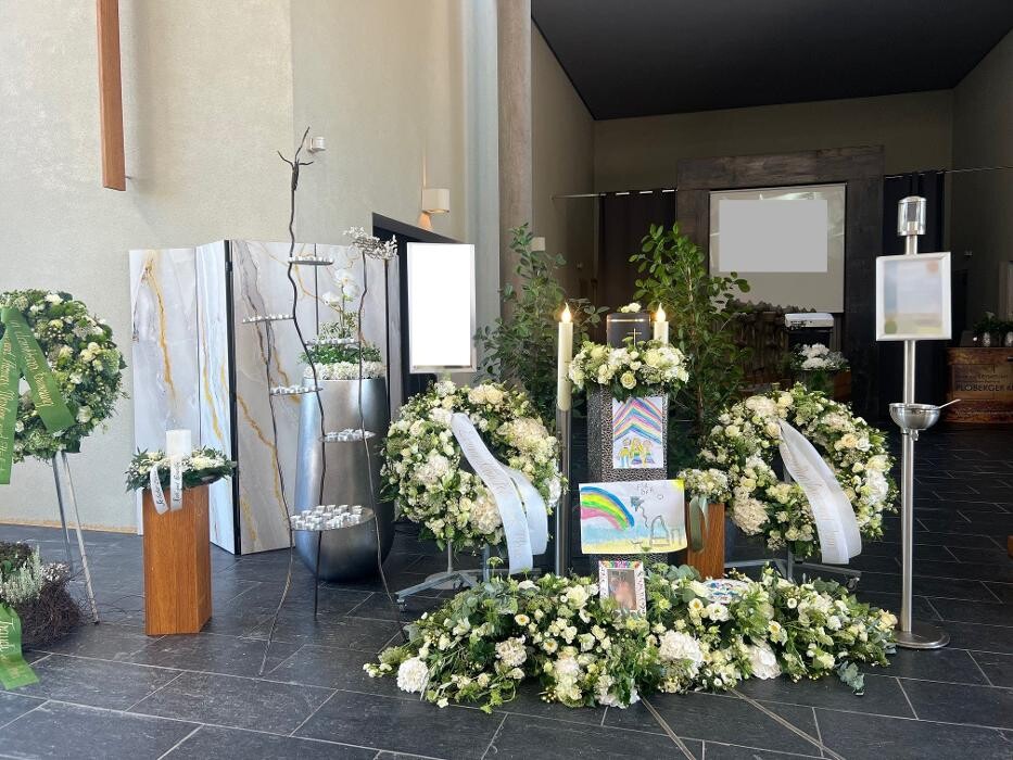 Bilder Haus der Bestattung Ploberger KG