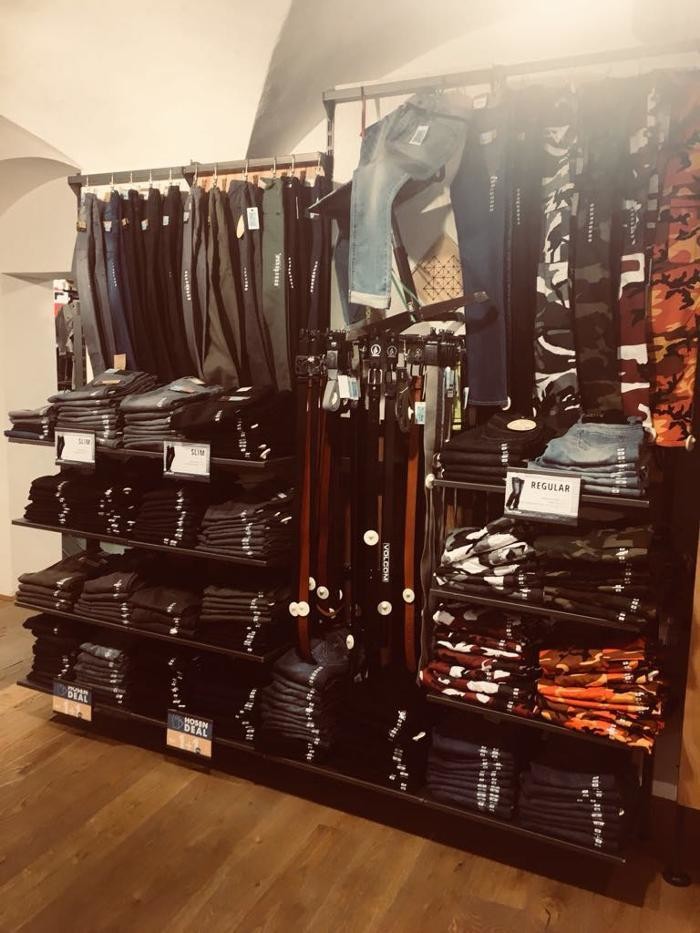 Bilder Blue Tomato Shop Salzburg