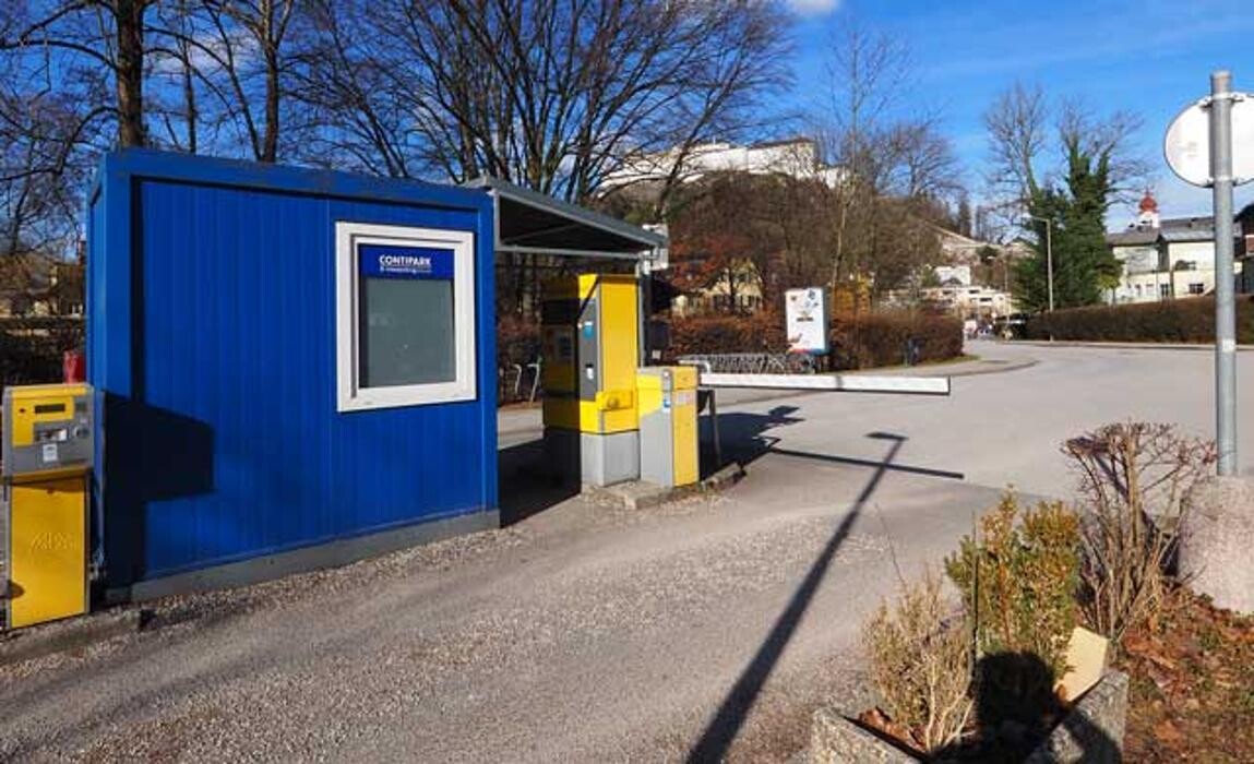 Bilder CONTIPARK Parkplatz Akademieplatz