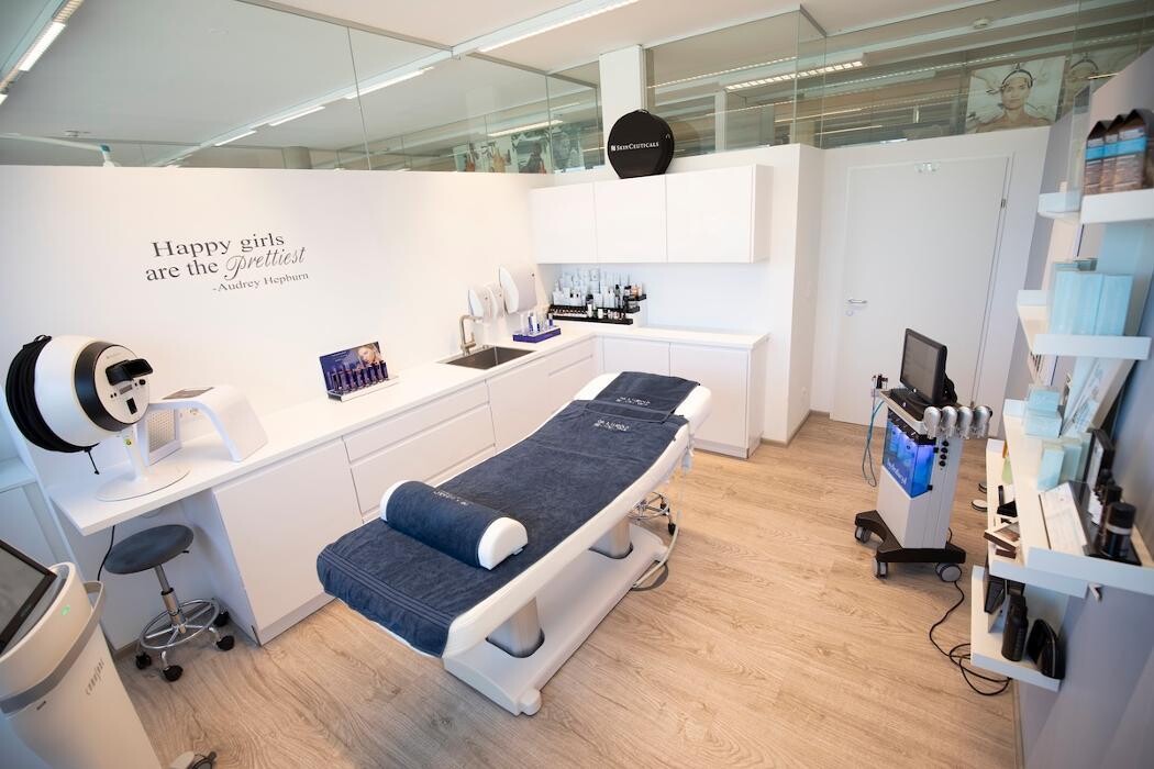 Bilder Dr. Andrea Luidold - Ordination für Ästhetik, medizinische Kosmetik und Lasermedizin