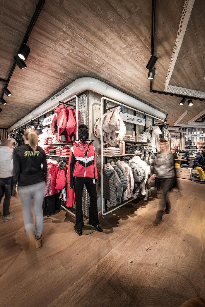 Bilder INTERSPORT Glanzer Längenfeld
